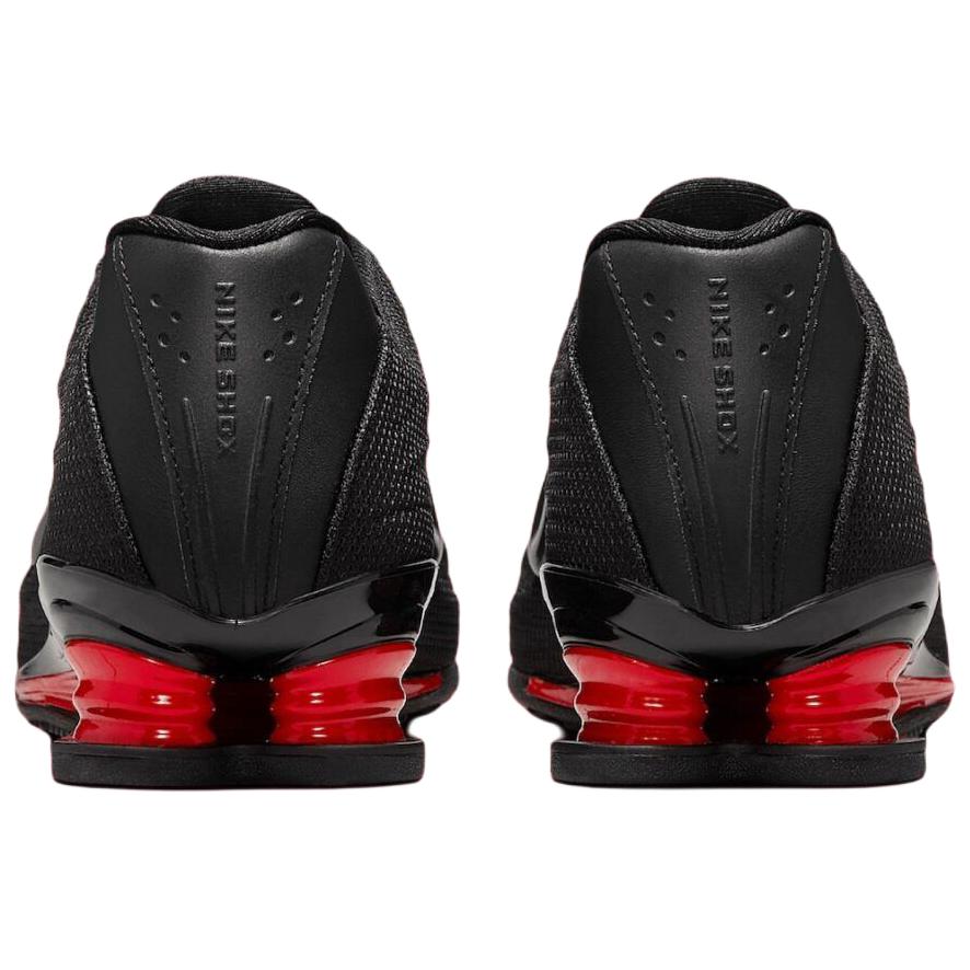 Nike Женские кроссовки Shox Z Bred Черный Университетский красный HQ7540-002