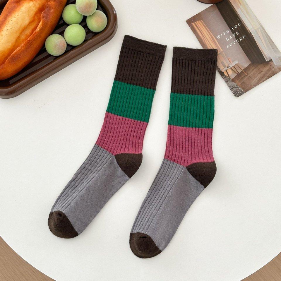 Осенне-зимние полосатые носки с цветовыми блоками, ретро-носки до середины икры, связанные двойной иглой, стильные и стройнящие длинные носки
