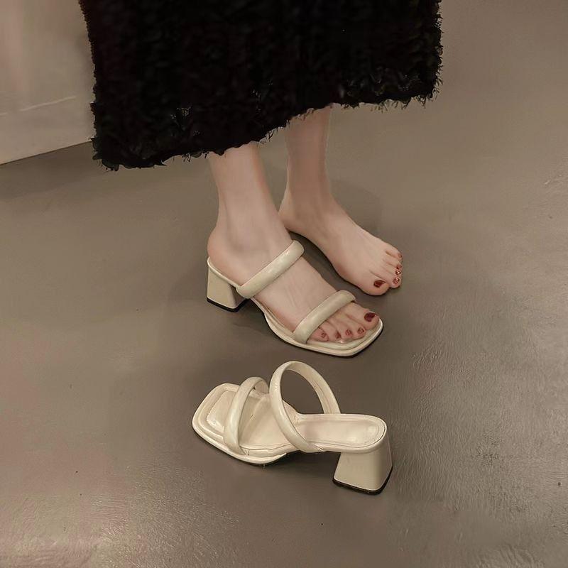 Niche Square Head with Simple Back Empty Open Toe Cool Slippers Beautiful Cool Slippers Women's 2025 Summer New Outer Wear