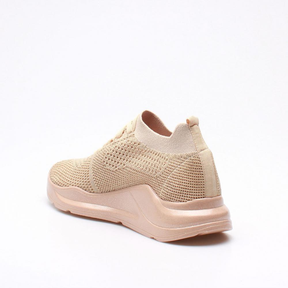 Бежевые женские кроссовки с блестками