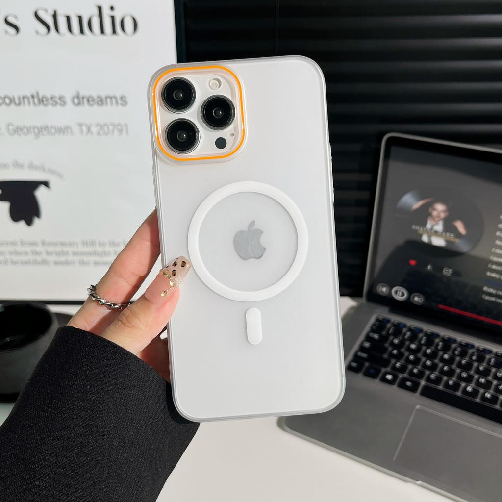 For IPhone 16 ProMax Matte Magnetic Protective Case for Apple 15 Pro Semi Transparent 16E Skin Feel Phone Case