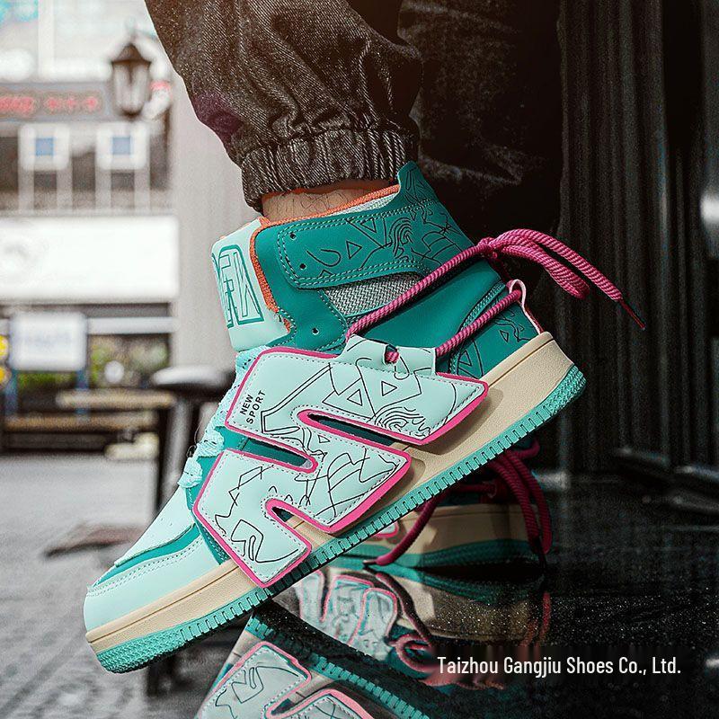 Мужские модные лоферы 2025: Дофаминовая мода Кроссовки хайтопы на толстой подошве, увеличивающие рост.