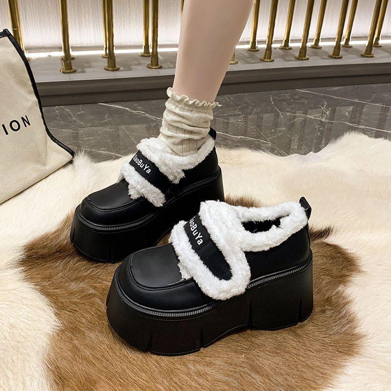 European Station 8cm Thick-soled Plush Cotton Shoes Women's 2025 Winter New Small Inner Height Increase Muffin Ice Shoes
