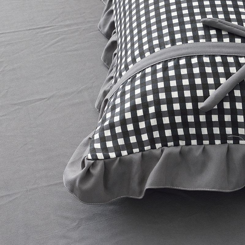 Комплект постельного белья в стиле принцессы с сердечками для девочки из четырех предметов, постельное белье из кружева, трикотажного хлопка, банта, пододеяльника, юбки, комплект из трех предметов