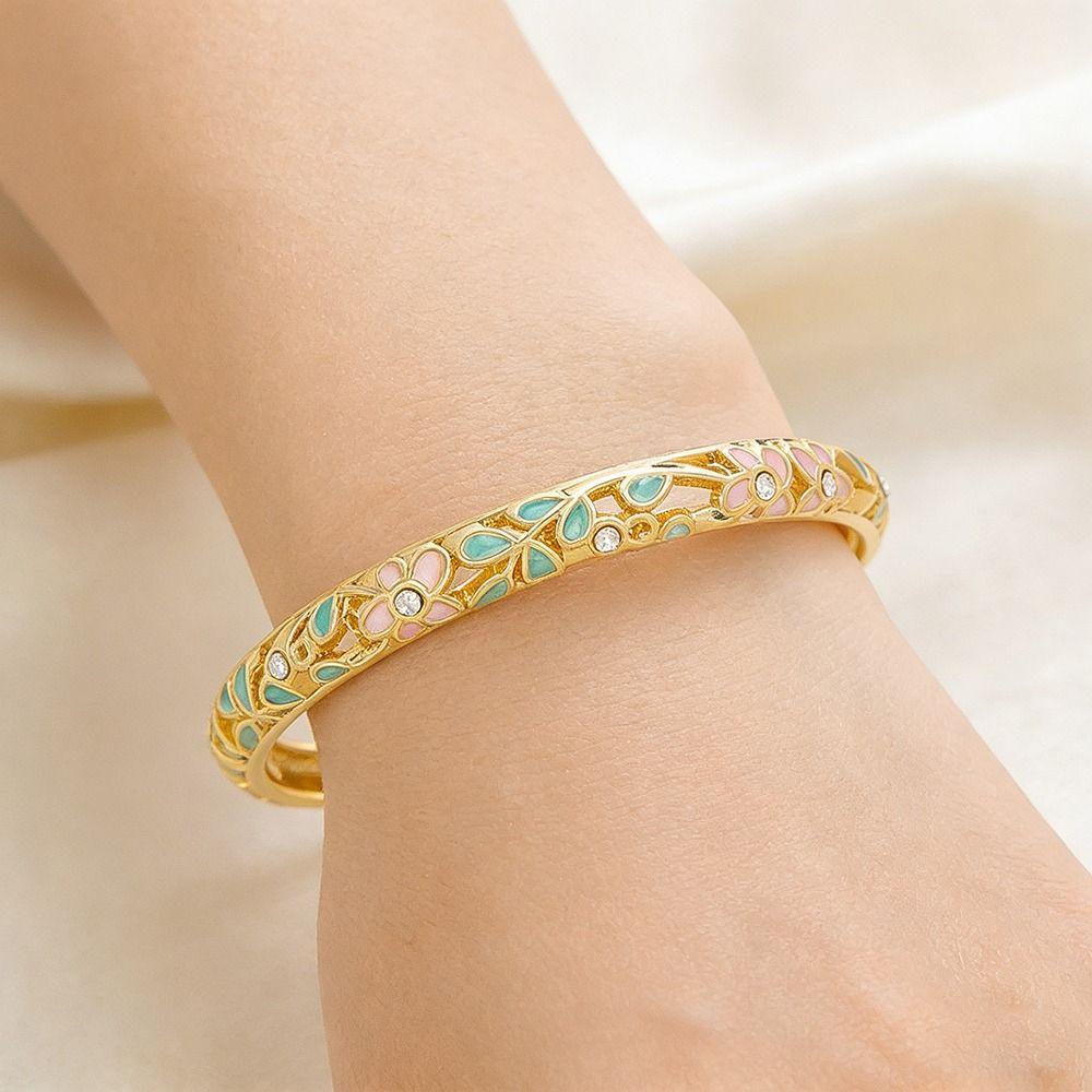 New Colorful Enamel Floral Bangle Chinese Style Handmade Open Cuff Bracelet Gold Plated Elegant Diamond Bangle Women
