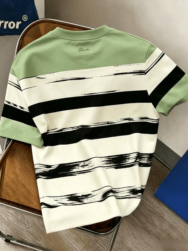 Summer casual men's T-shirt, classic style, 3D printed letter stripes on the chest, breathable and versatile crew neck short-sleeved top.