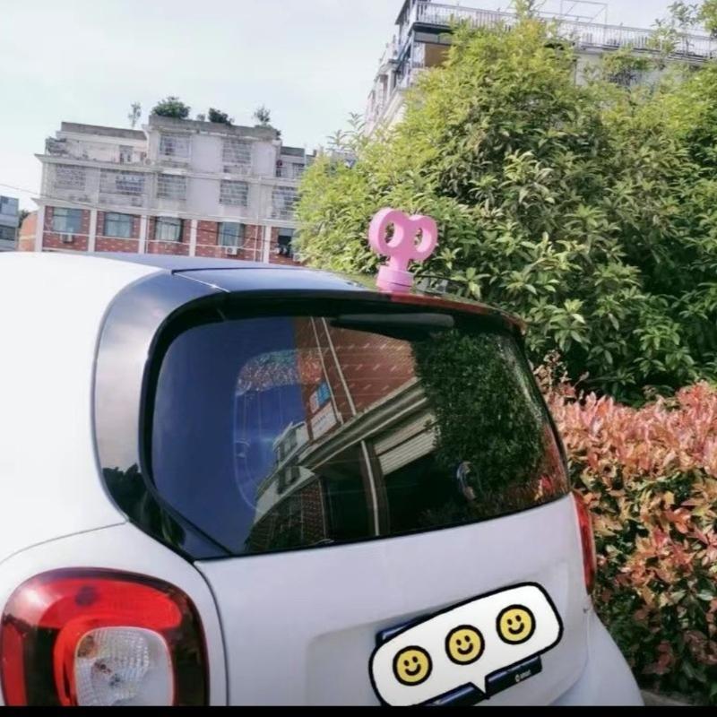 Авто Стайлинг Часы с Заводным Механизмом Шлем Декор Авто Аксессуары Без Света 2025