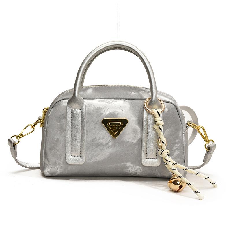 Женская новая сумка через плечо