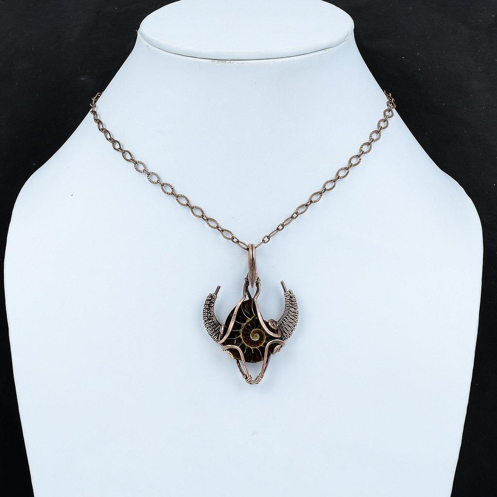 Подвеска из ископаемого аммонита из меди, обернутая проволокой, подвеска в форме бычьей морды, ручная работа, медные украшения, подарок для нее, обернутая проволокой, драгоценные камни