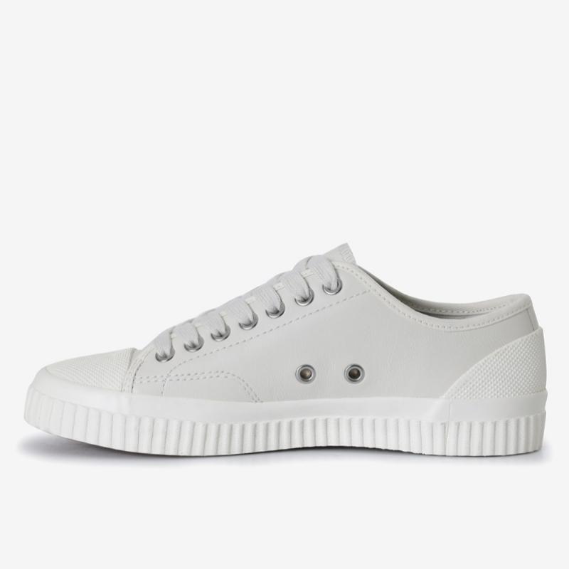 Fred Perry Кожаные холщовые кроссовки Hughes Low Leather Sfpu2334328 T96