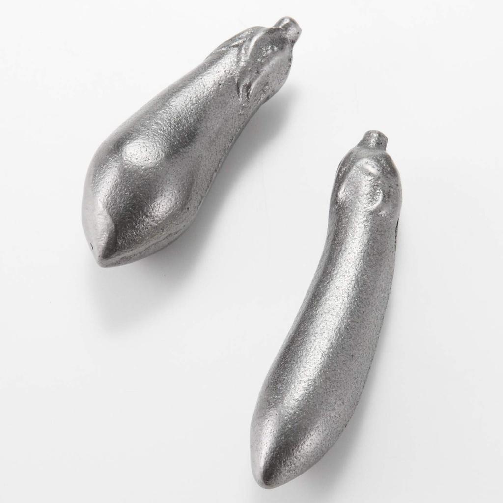 Iwachu Iron Eggplant Pot Set (2 pieces): 9cm & 7.5cm, Nambu Ironware, Item No. 33003 (2 pieces)
