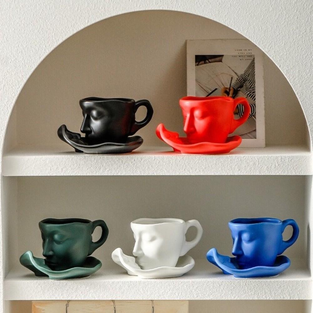 With Tray Artistic Ceramic Mug European Style Tea Cup Decorative Kissing Face Cups Office Cup