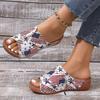 Модные женские тапочки на танкетке с принтом флага 2025 года, летние нескользящие пляжные шлепанцы, женские легкие сандалии на платформе с открытым носком