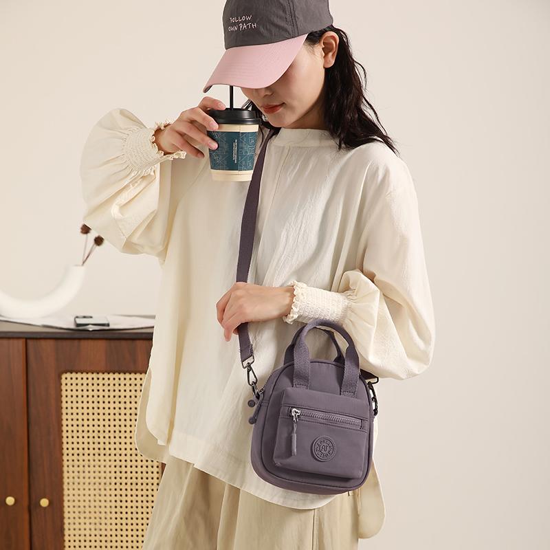 Женская наплечная сумка маленькая сумочка уличная дорожная сумка сумка через плечо