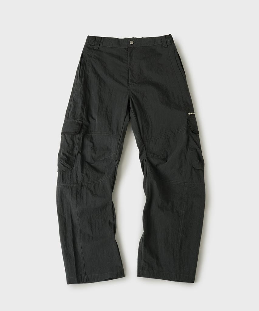 HOOVES Wide Straight Cargo Pants [Black]