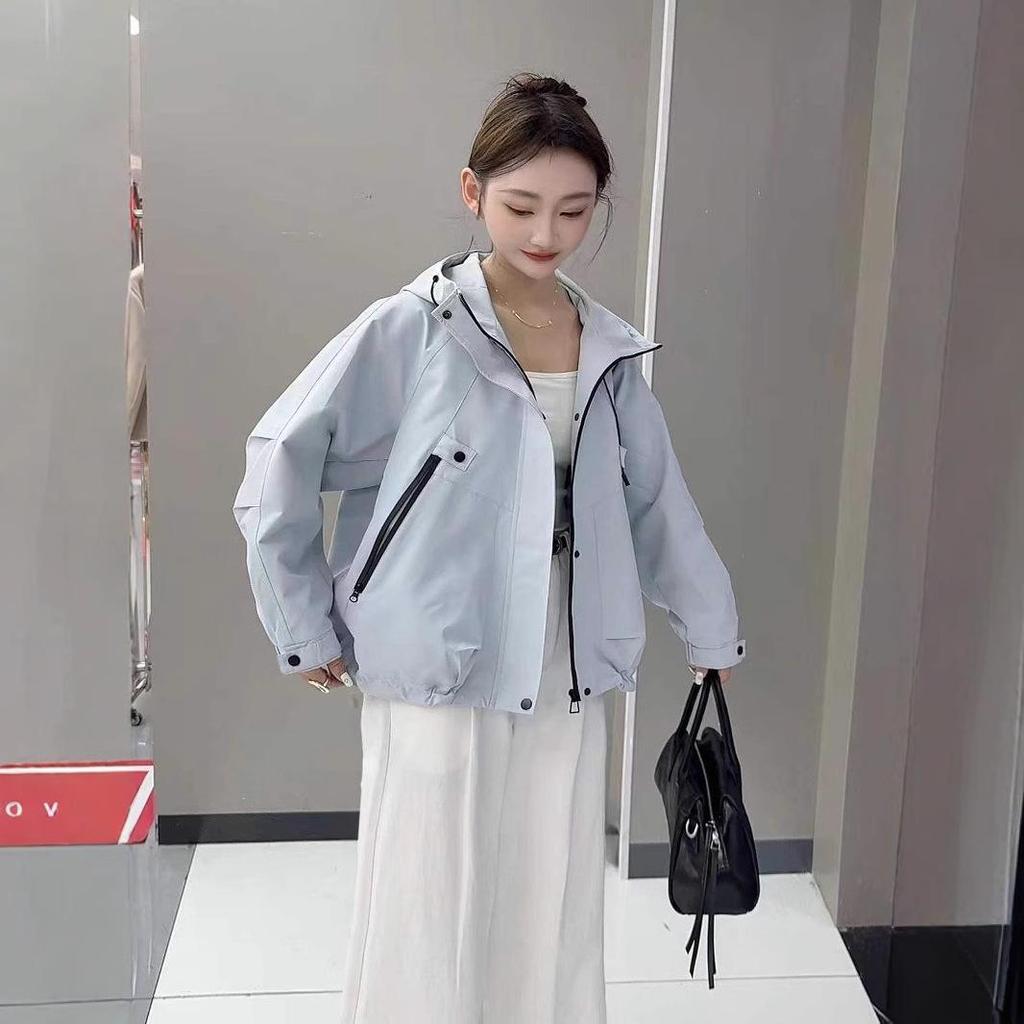 Женская куртка-ветровка с капюшоном свободного кроя - Универсальный корейский стиль, короткий дизайн на кулиске для весны и осени