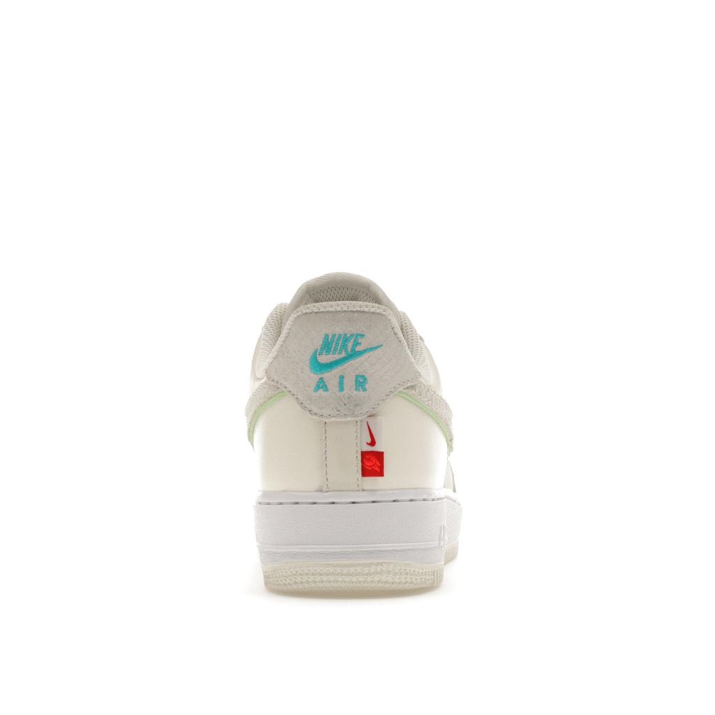 Nike Кроссовки унисекс Air Force 1 07 Year of the Dragon Cream Sail Vapor-Green FZ5052-131