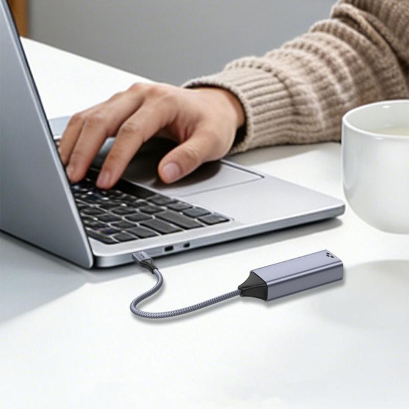 Сетевой адаптер 2,5 Гбит/с с разъемами USB A, USB C и портом RJ45 для стабильного подключения к Интернету