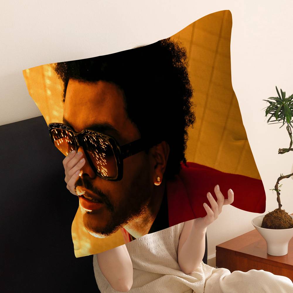 The Weeknd Xo Pillow Gifts Home Office Furnishings Bedroom Sofa Car Cushion Cover Case 45X45Cm