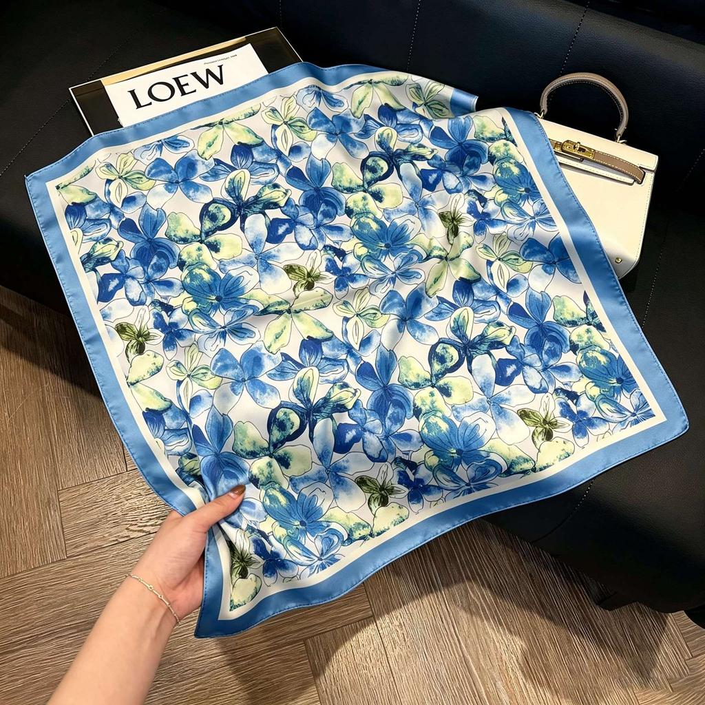 New silk satin 71 * 71 square scarf versatile foreign style simulation silk scarf middle-aged and elderly decorative scarf neck protection silk scarf