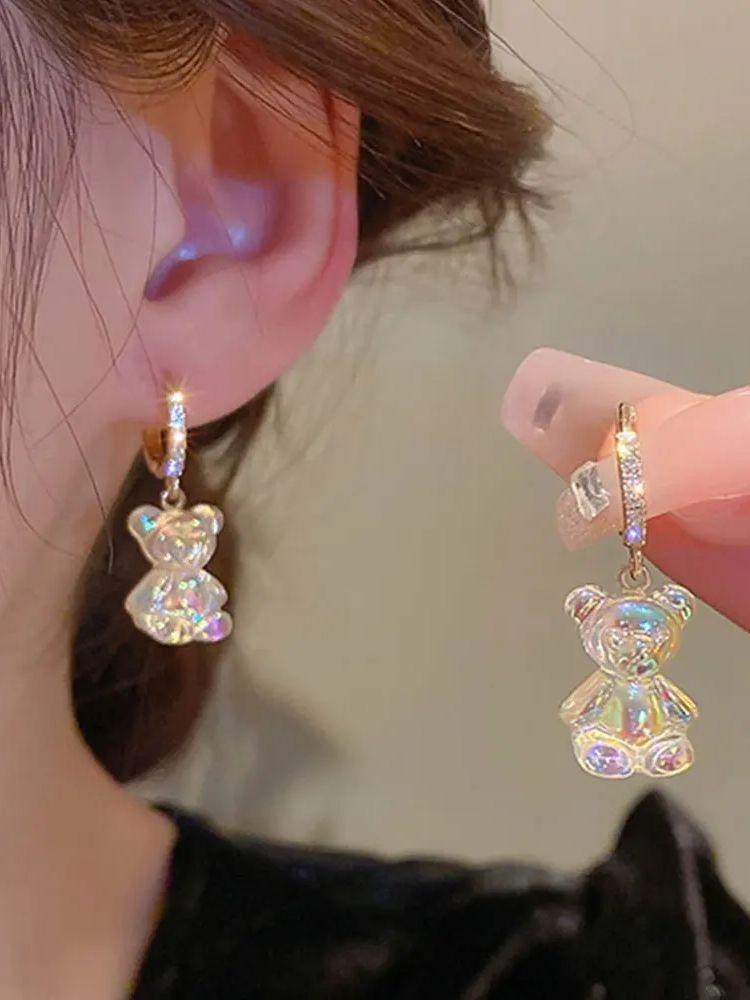 Милые серьги-мишки для женщин Блестящие циркониевые серьги 2024 Новые трендовые серьги-капли из золотистой меди Вечеринка Свадьба Циркон Подарки для девочек