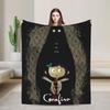 Плед из мультфильма «Коралина»  Дорожный фланелевый плед для гостиной Теплый мягкий Качественный индивидуальный дизайн Покрывало Идея для подарка