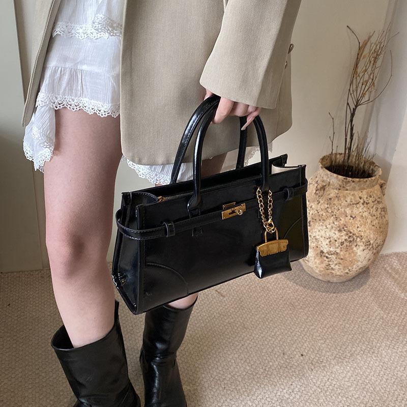 Niche Fashion Oil Wax Leather Portable Refrigerated Retro Casual Shoulder Bag High-End Tote Женская сумка