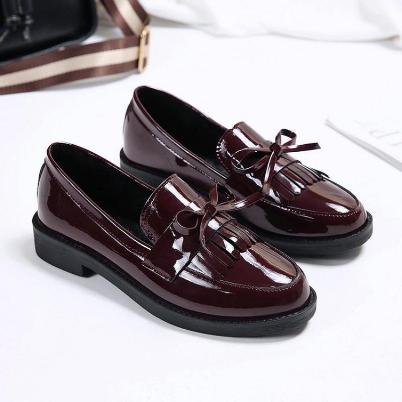 Fashion Women's Black Patent Leather Loafers Platform Slip On Shoes for Women  New Spring British Tassel Casual Bowknot Flats Shoes 2024