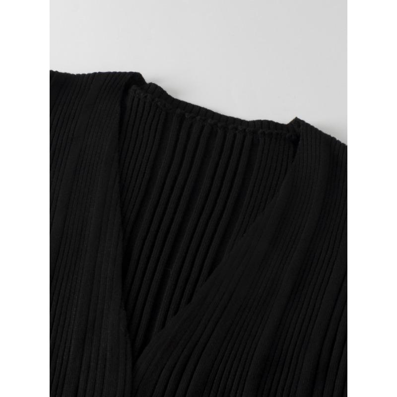 Осенне-зимний однотонный вязаный кардиган средней длины с длинными рукавами и карманом