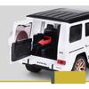 Масштаб 1/18 Benz G63 Wings of Dark Night ORV, литая под давлением модель автомобиля, игрушечный автомобиль с откатным механизмом, звуком и светом для детей, коллекция для мальчиков и девочек