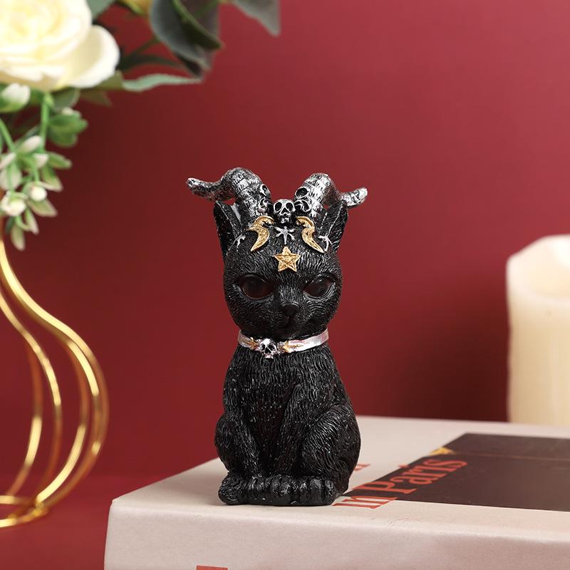 Кошка-демон из хеллоуинского пейзажа: Темный Стиль Алтарь Хранитель Магическое Смоляное Украшение
