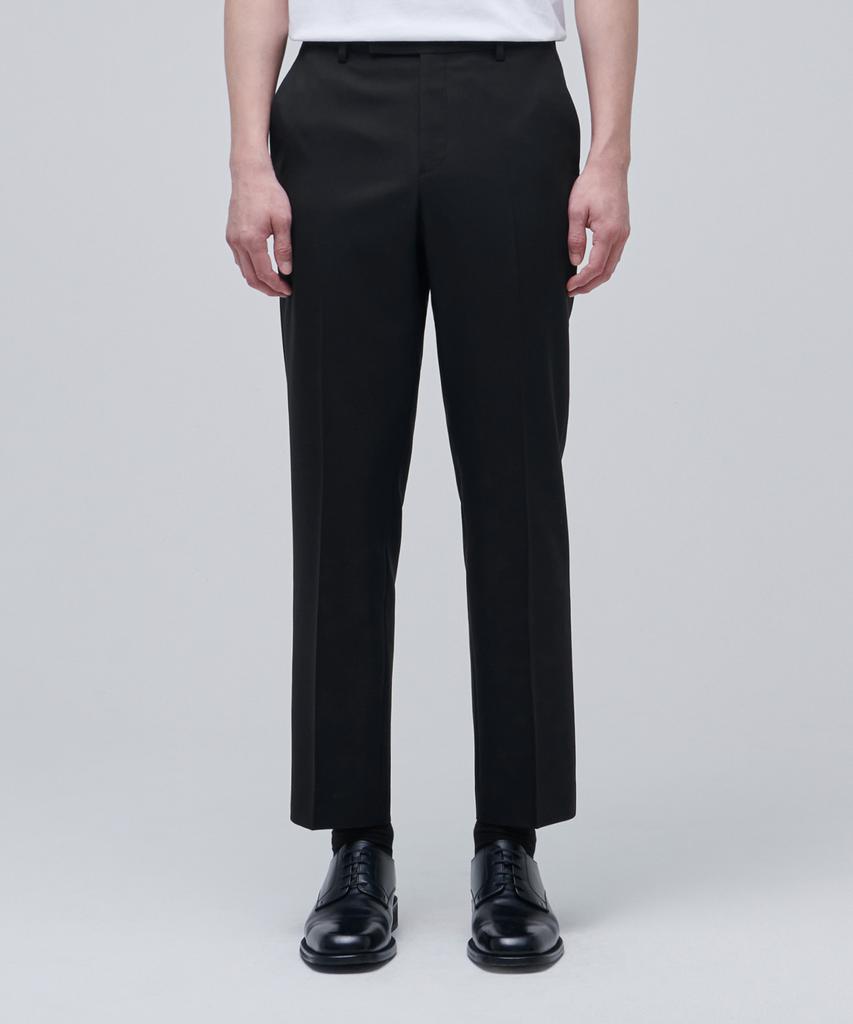 MUSINSA STANDARD Wool Blend Relaxed Tapered Hidden Banding Crop Slacks [Black]