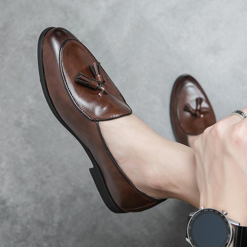 Модные модные туфли с кисточками для торжественных случаев, черные деловые туфли Boos для мужчин из Италии, роскошные мокасины для выпускного вечера, мужские повседневные туфли-лоферы для вечеринок на плоской подошве