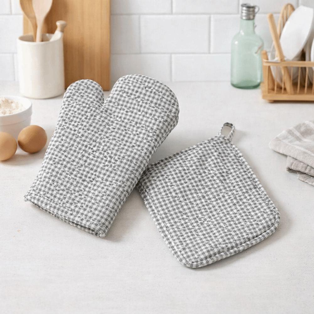 2Pcs Heat Resistant Microwave Oven Gloves Heat Insulation Baking Gloves Hot Pot Cooking
