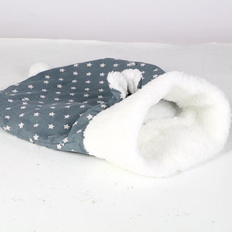 Practical Thickened Cat Sleeping Bag Semi-Closed Winter Soft Cat Bed Cave Warm Comfortable Cat Nest Pet Mat Pet Supplies