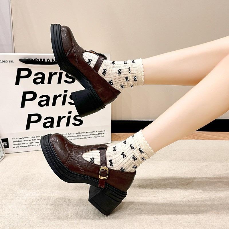 Мэри Джейн маленькие кожаные туфли женские новые осенние туфли для униформы студенческие туфли на высоком каблуке одинарные туфли