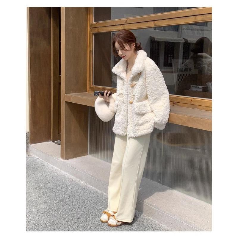 Autumn and Winter New Women's Cow Horn Button Fur Integrated Coat Wind Resistant and Warm Lamb Fur Thickened Imitation Fur Sweet