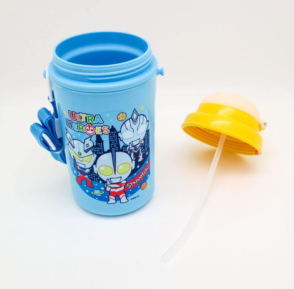 OSK Бутылка для воды Герои Ультра Бутылка для воды с соломинкой 450 мл Сделано в Японии Поставляется с плечевым ремнем Крутой замок Открытие одним касанием Стильная Крутая Унисекс