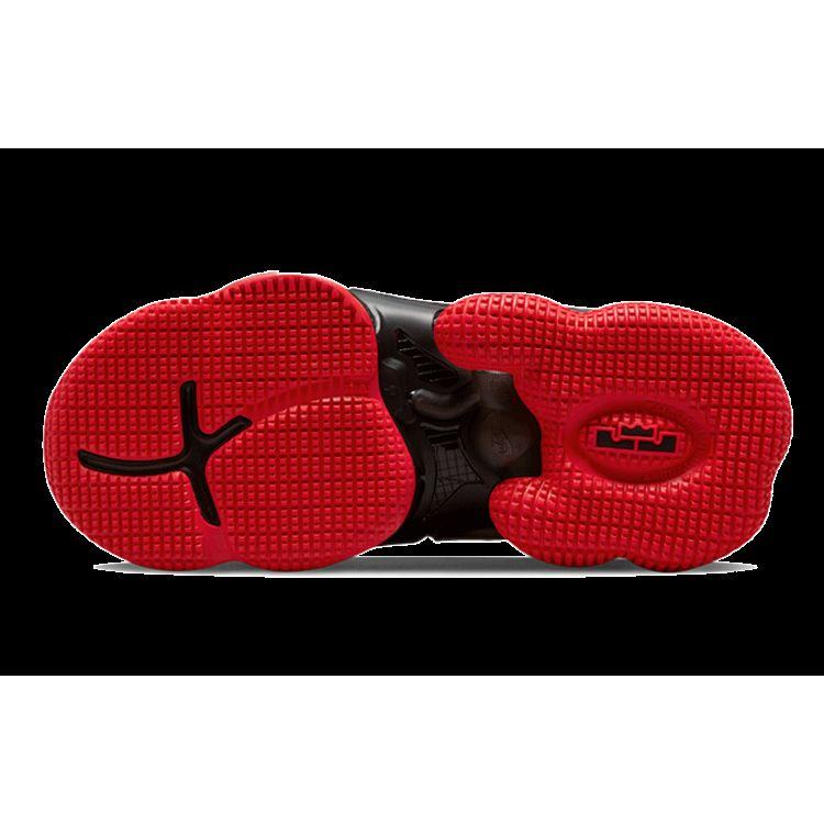 Nike Детские кроссовки LeBron 19 GS Bred черные DD0418-011