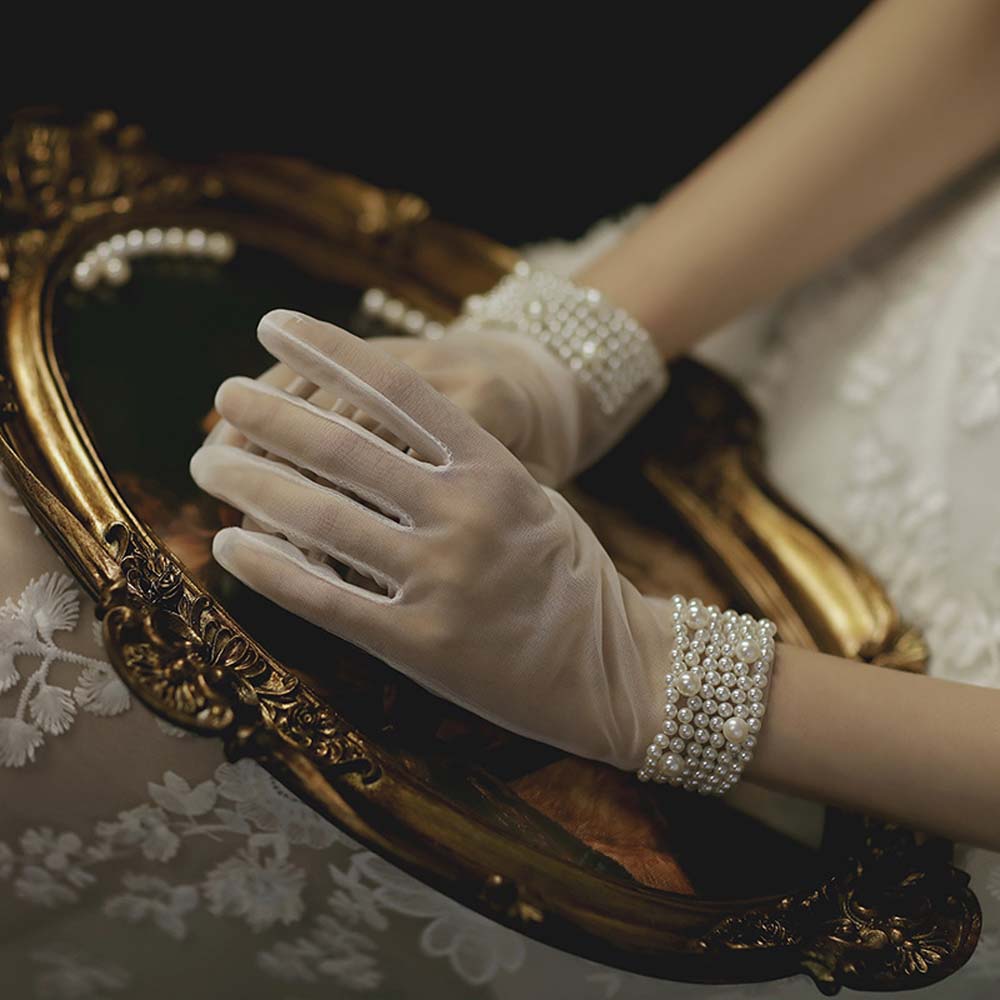 Sexy Sweet Women Summer Lace White Pearl Finger Gloves Short Wedding Gloves Bow Tulle Mittens