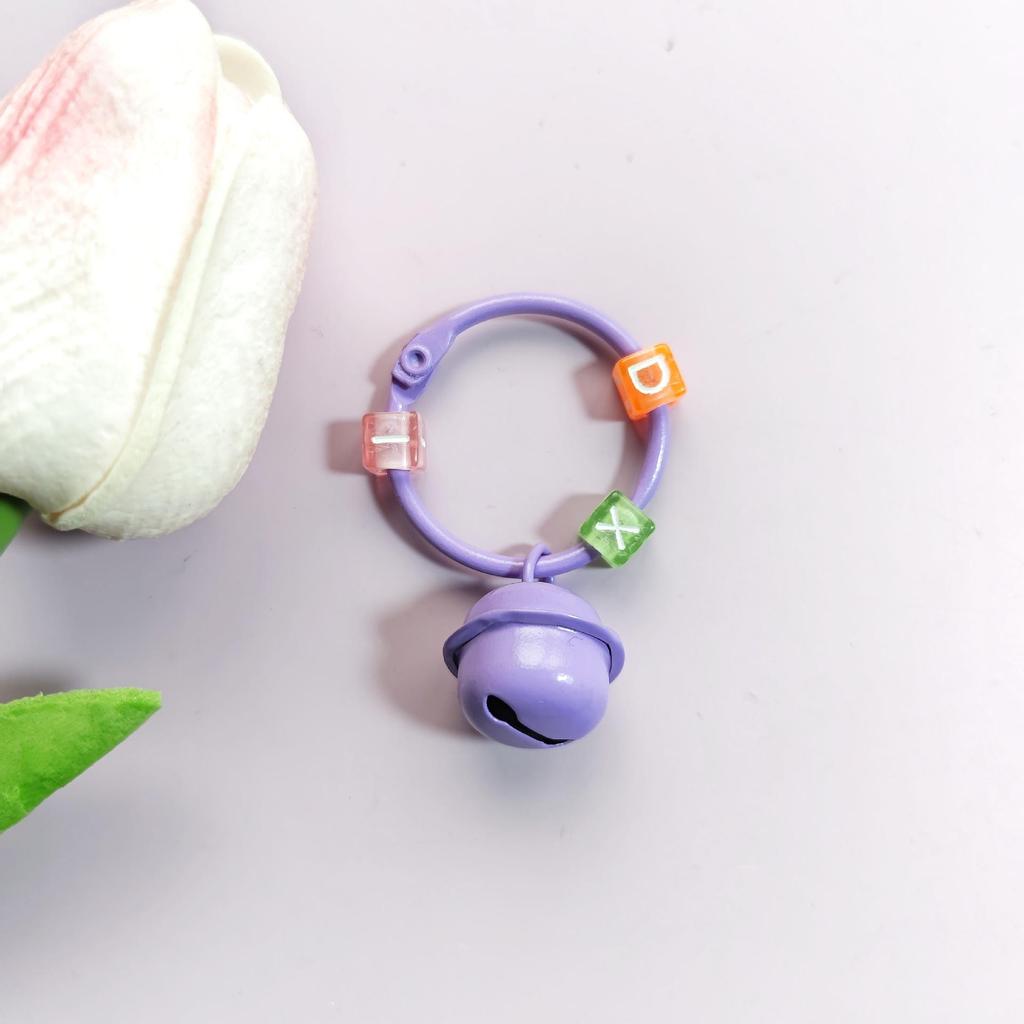 Цветной брелок-подвеска в виде колокольчика из бисера с аксессуарами для рюкзака своими руками