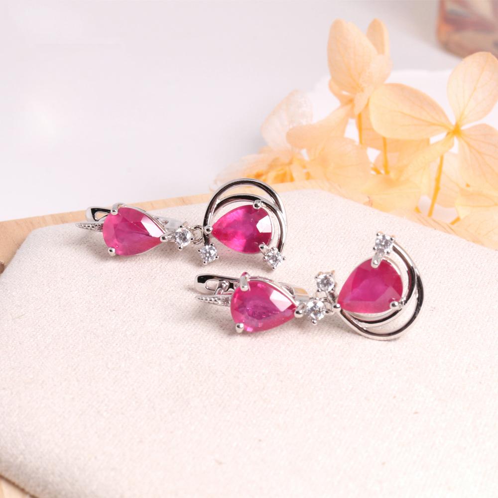 Благородные красивые серьги с натуральными рубинами. Элегантные, легкие, роскошные серебряные серьги S925 для женщин, подарок на помолвку, банкет и юбилей.
