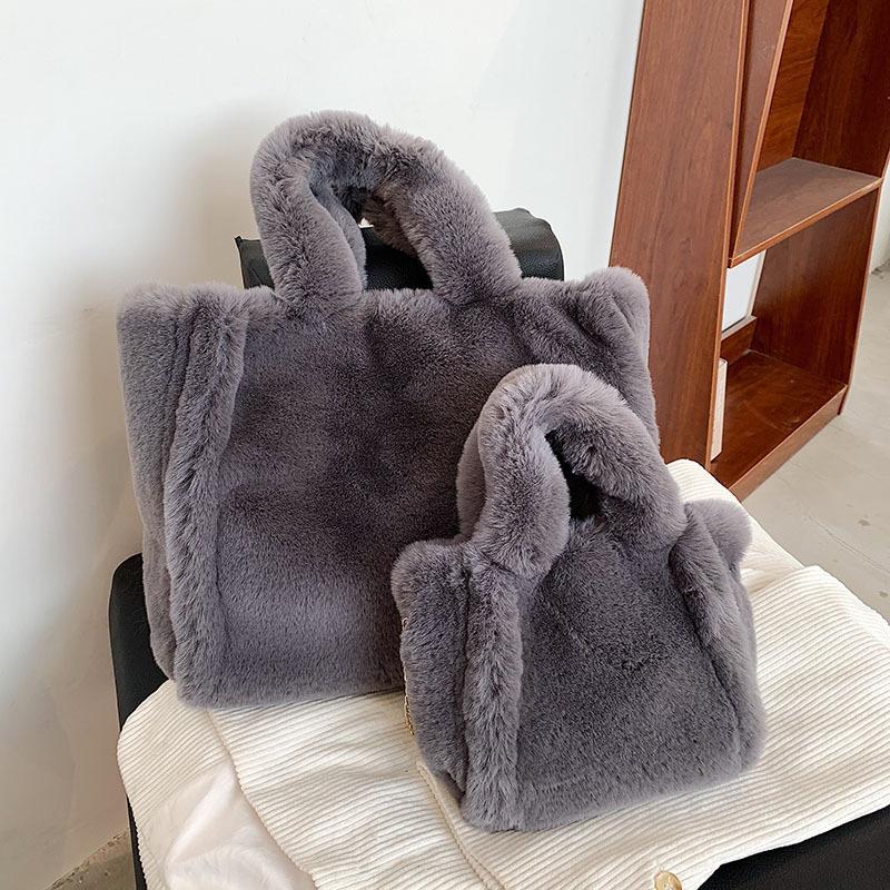 Large Plush Tote Faux Fur Shoulder Bag Winter Fluffy Women Designer Handbags Warm Soft Crossbody Bags for Women Shopper Purses