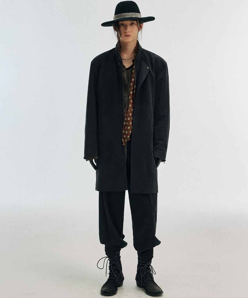 LMOOD Blade Tencel High-Neck Coat Black
