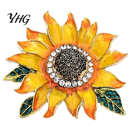 Elegant Sunflower Pin Rhinestone Brooch, Decorative Floral Lapel for Men Jackets Flower Women, Jewelry Accessory Coats Dresses Scarves Alloy Brooch