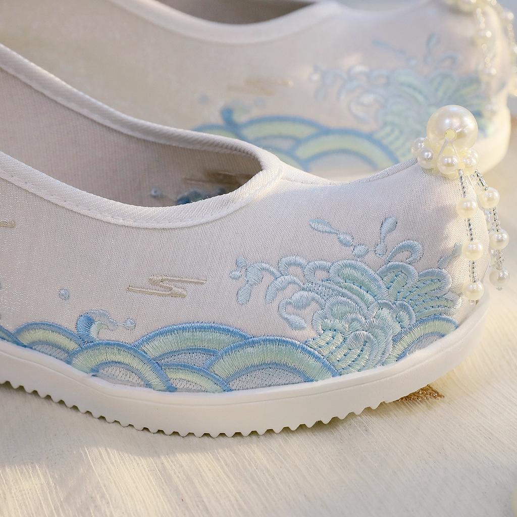 Embroidered Shoes Hanfu Shoes Han Element Ancient Cloth Shoes The Inner Height of The Shoes Increases By 6cm