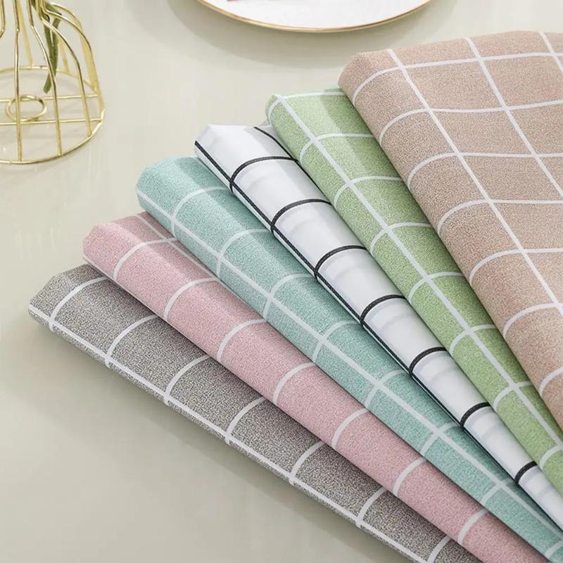 Checkered PEVA Tablecloth - Dust Proof, Waterproof Oil-proof Household Dining Cloth for Home Party