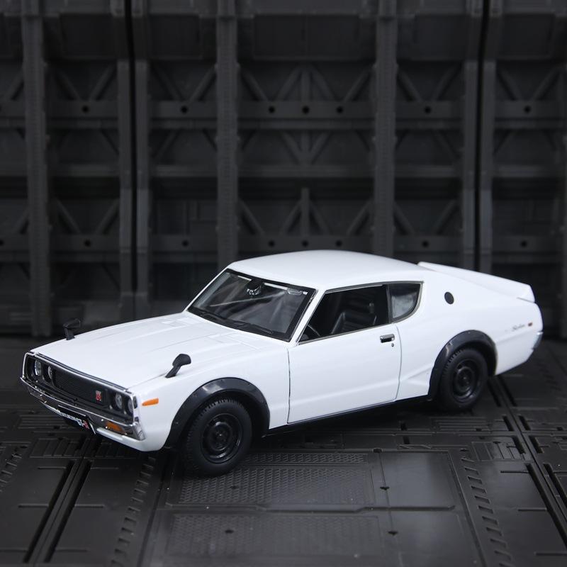 Майсто 1:24 Skyline 2000 Gt-R Сплав Спортивный Автомобиль Модель Литьевой Металл Игрушка Гоночный Автомобиль Модель Симуляция Подарки