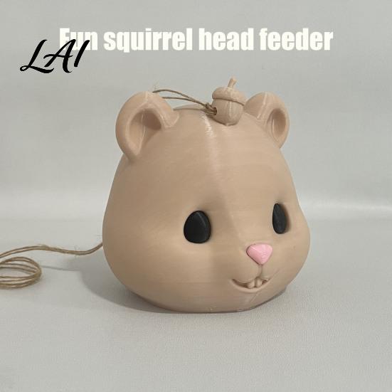Decorative Hanging Feeder Mouse Head Squirrel Feeder Funny Animal Face Outdoor Patio Wildlife Feeding Station for Garden Backyard Decor Unique