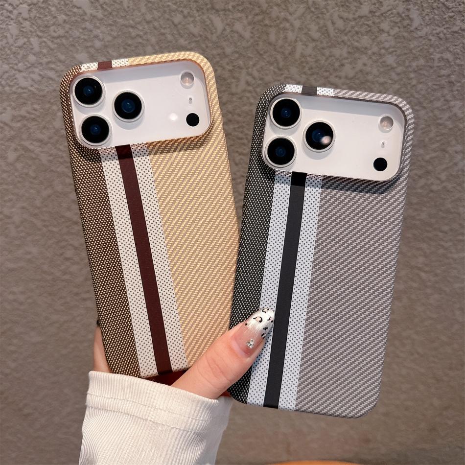 Текстура Кевлар Жесткий Пластиковый Чехол для Телефона для iPhone 11 12 13 14 15 16 17 Air Pro Max Plus Чехол из Углеродного Волокна Ударопрочная Защитная Крышка Fundas